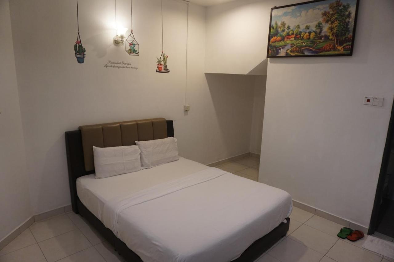 S & S Guest House Kuantan Dış mekan fotoğraf