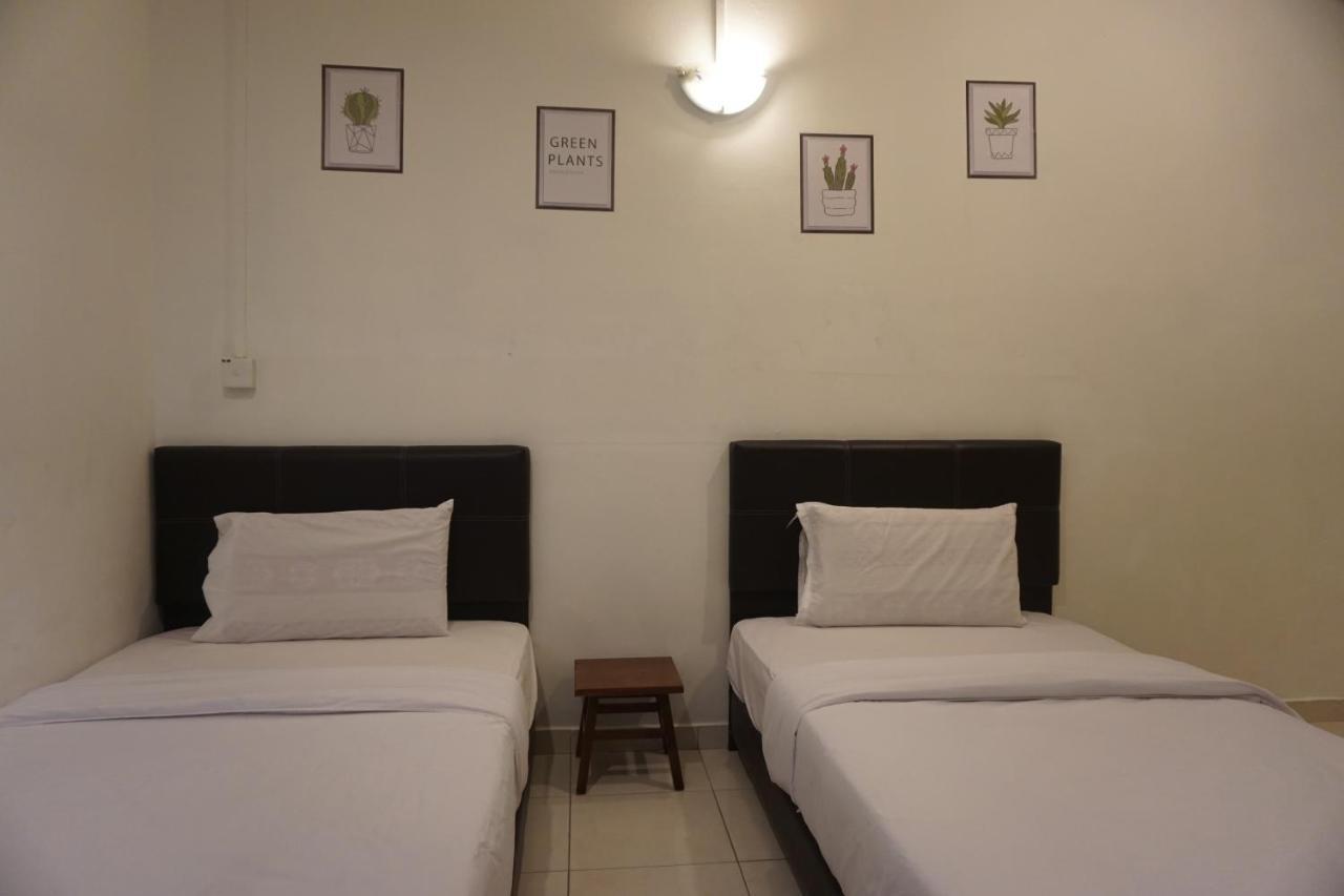S & S Guest House Kuantan Dış mekan fotoğraf